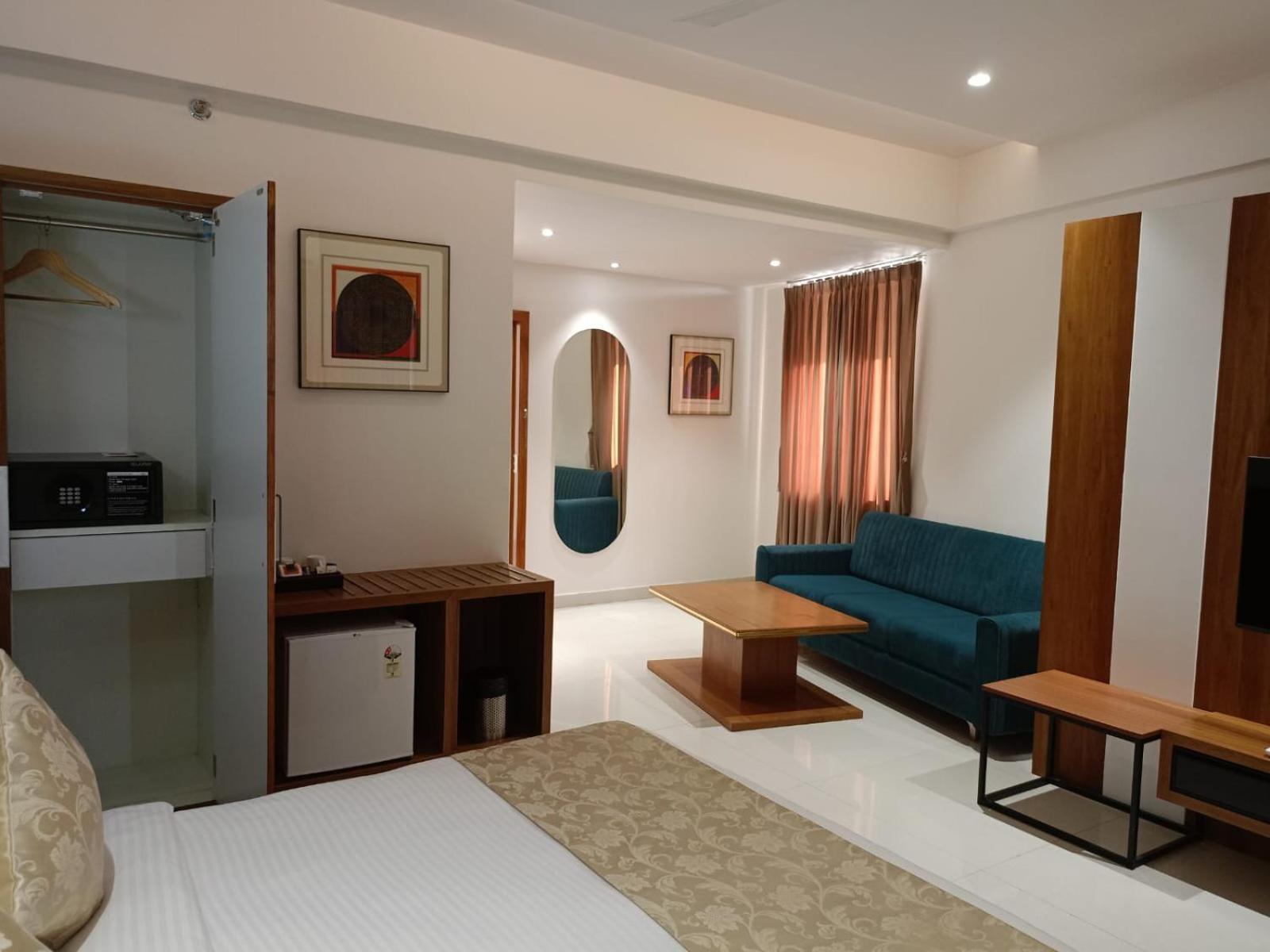 Lords Eco Inn, Ambaji Exterior foto