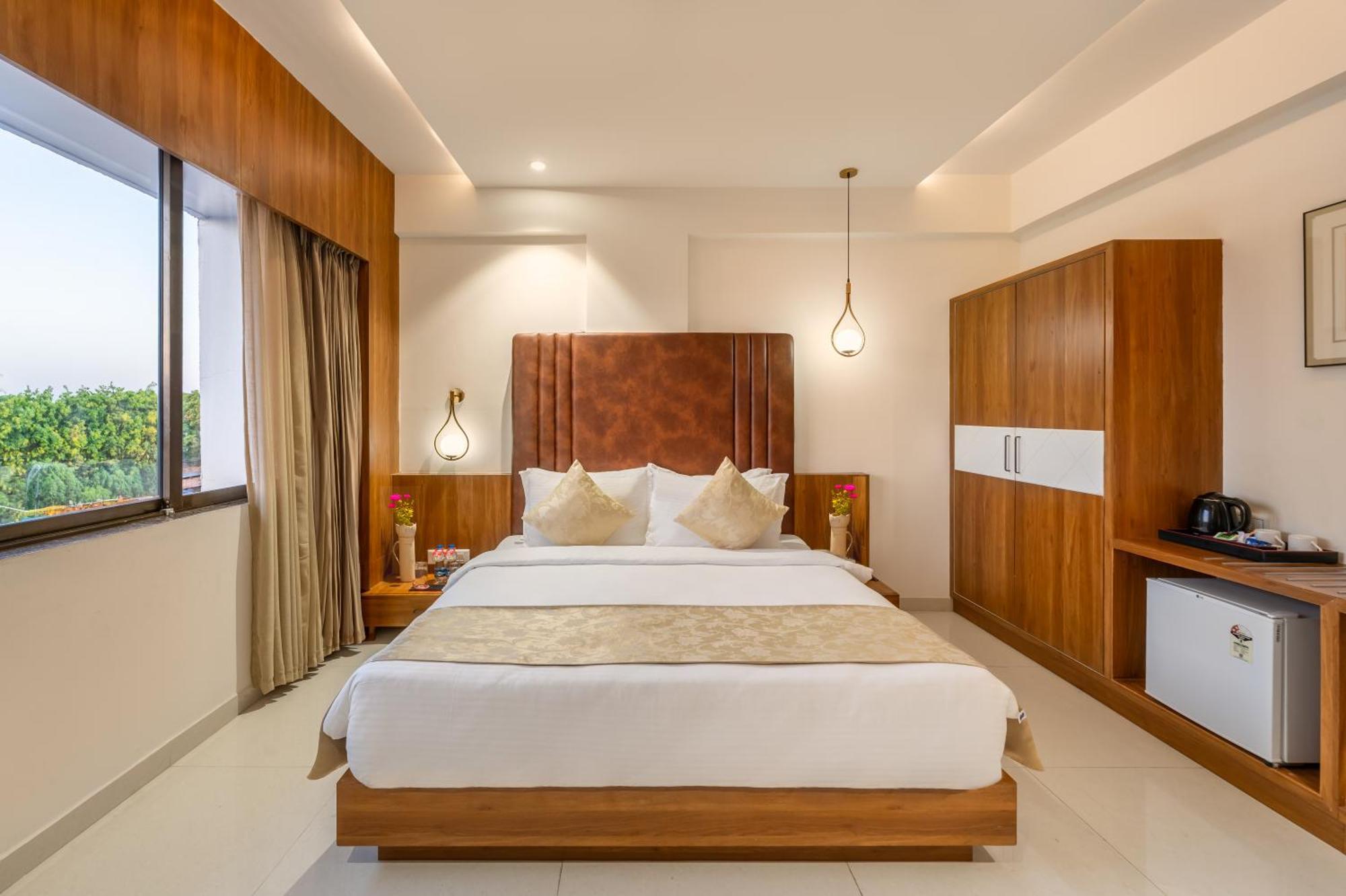 Lords Eco Inn, Ambaji Exterior foto